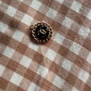 Chanel Button